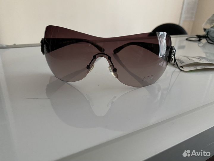 Солнцезащитные очки женские