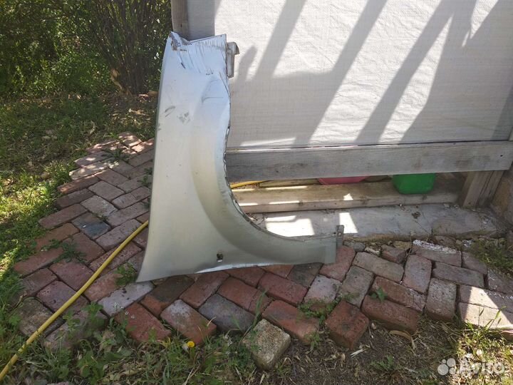 Крыло переднее правое LADA largus платина