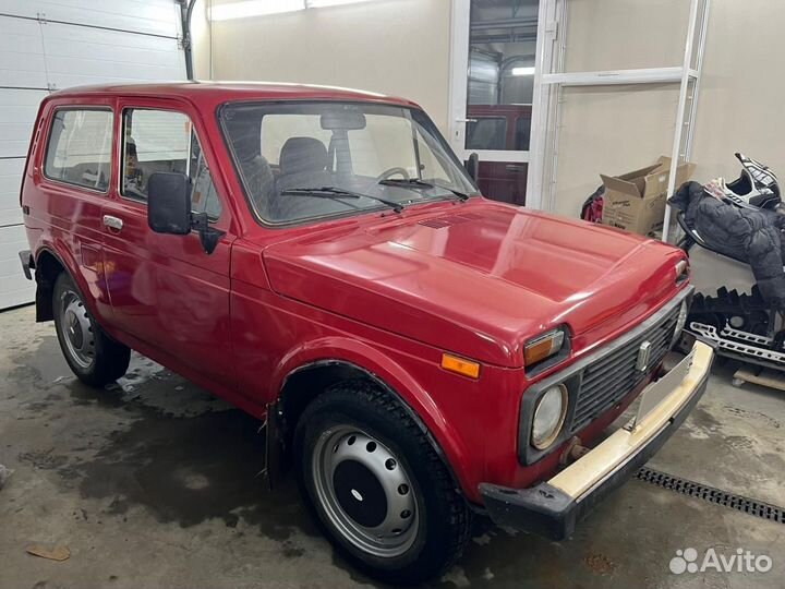 LADA 4x4 (Нива) 1.7 МТ, 1997, 124 000 км