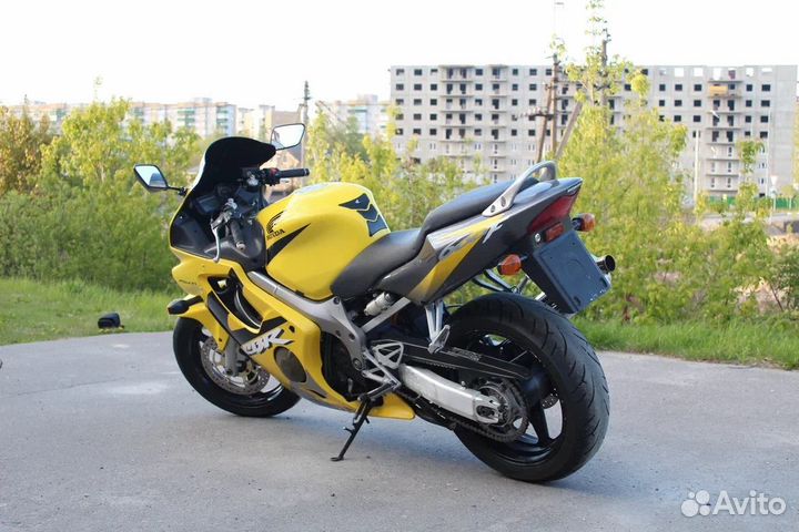 Honda cbr 600 f4i