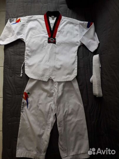 Форма для тхэквондо 120