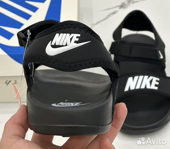 Сандалии Nike новые