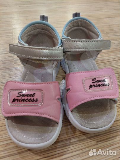 Босоножки для девочки 26 размер