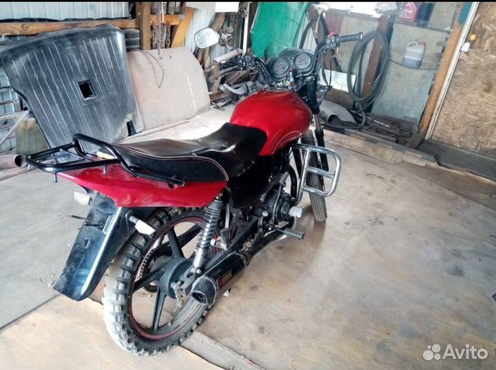 Продам мотоцикл 150 кубов