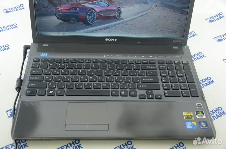 Ноутбук Sony. Core i5 8Gb SSD 15.6