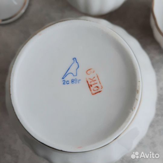 Посуда столовая белая Б/У