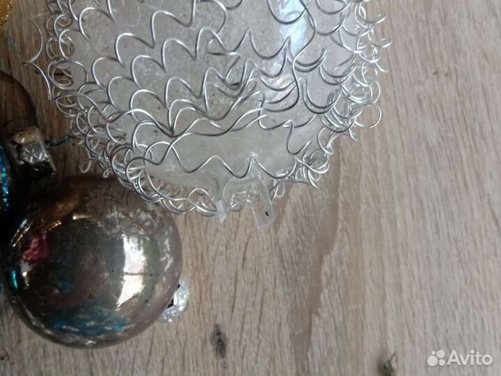 Игрушки ёлочные стеклянные современное время