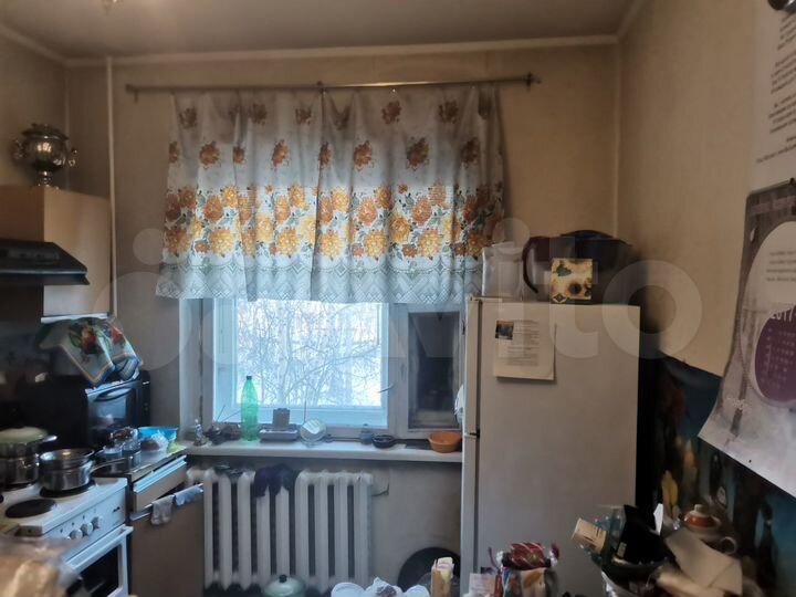 2-к. квартира, 52 м², 3/5 эт.