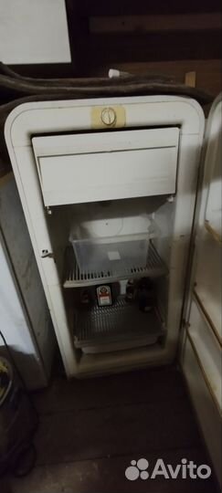 Холодильник бу