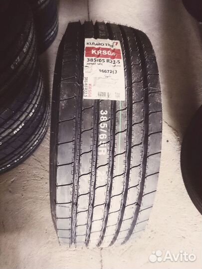 Kumho KLT03 385/55