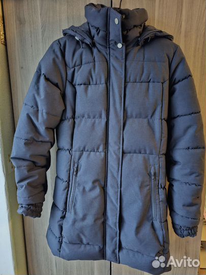 Пуховик Helly Hansen M как новый