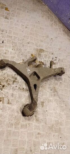 Рычаг задний левый Jaguar XF 250 2012