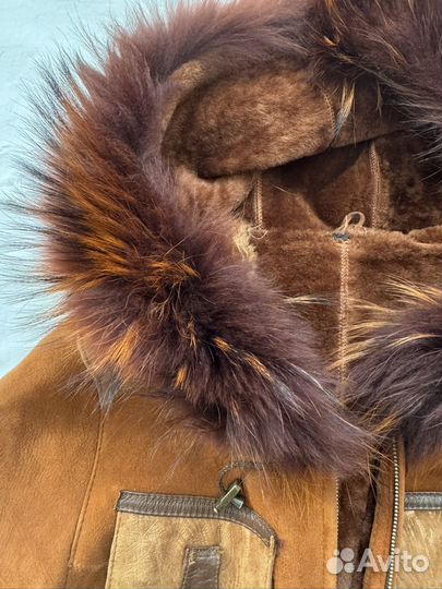 Дубленка зимняя женская