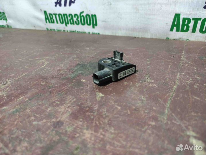 Датчик air bag srs KIA Sportage 3 sl