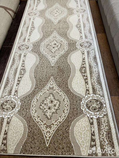 Ковровая дорожка новая