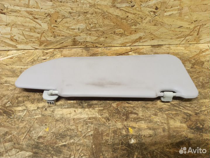 Козырек левый LADA Vesta