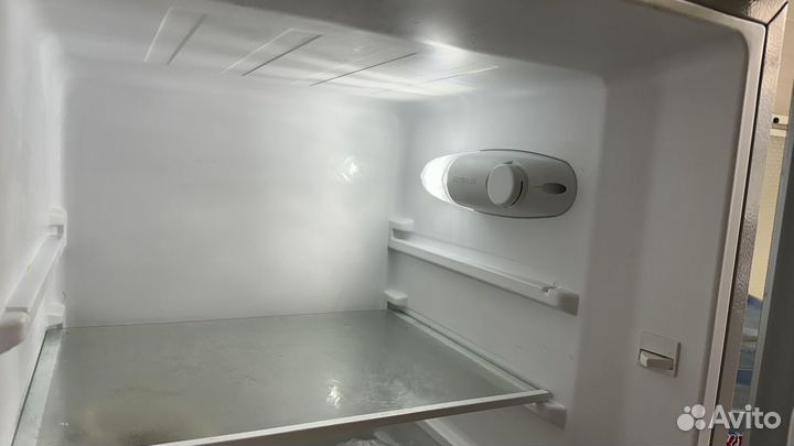 Холодильник novex