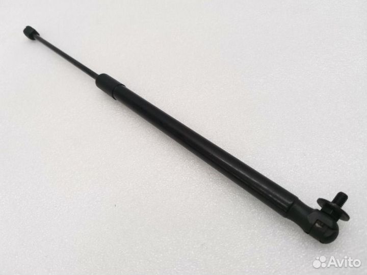 Амортизатор двери багажника Skoda Octavia A7 cjza