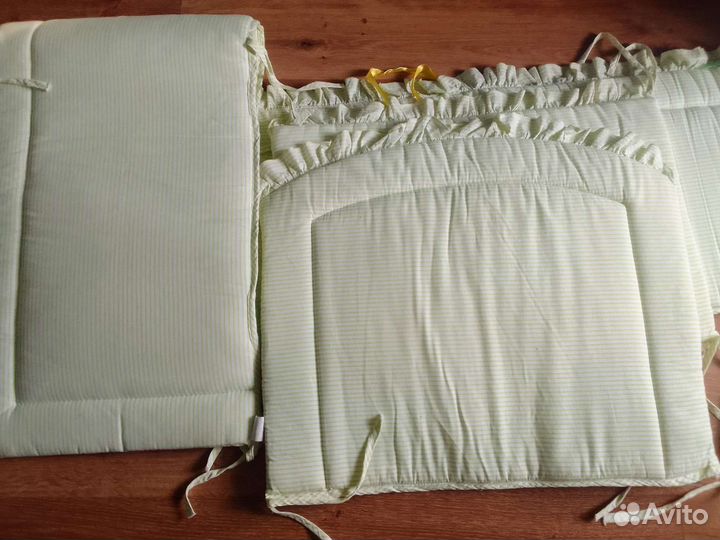 Бортики в детскую кроватку