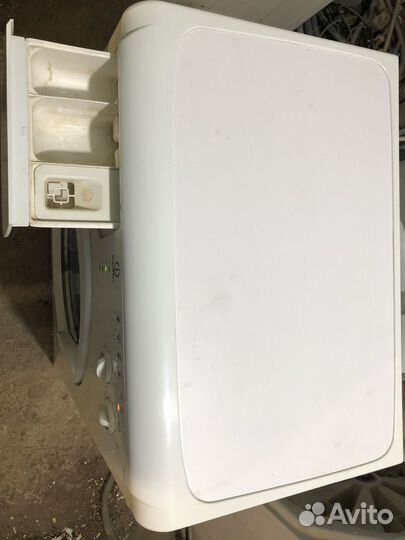 Стиральная машина indesit