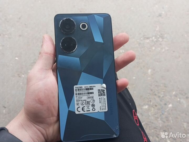 TECNO Camon 20 Pro, 8/256 ГБ