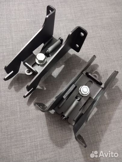 Комплект креплений из 2-х кронштейнов (Газель)