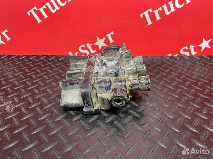 Кран уровня пола главный