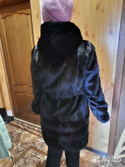 Шуба норковая с капюшоном 46-48