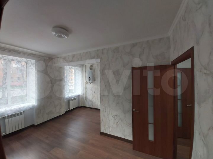 1-к. квартира, 38 м², 1/3 эт.