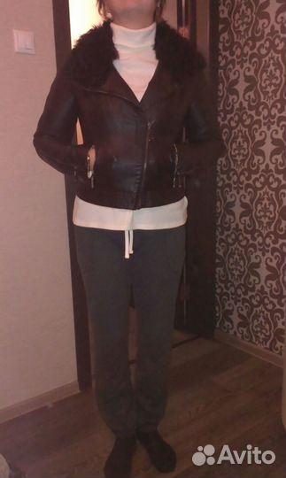 Стильная кожаная куртка