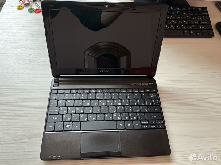Нетбук acer aspire one