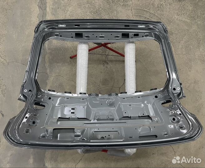 Дверь багажника Volkswagen Tiguan II 2016-2024