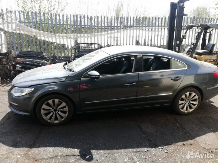 Разбор на запчасти Volkswagen Passat CC