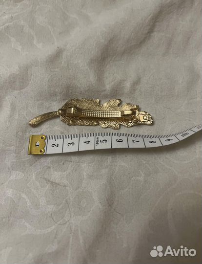 Заколка перо