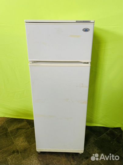 Холодильник 150см