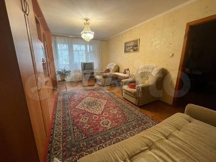 2-к. квартира, 66,2 м², 1/10 эт.