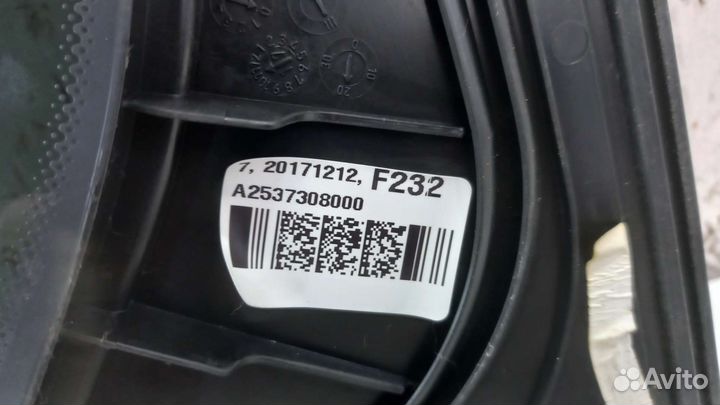 Форточка задняя правая Mercedes GLC C253 Coupe