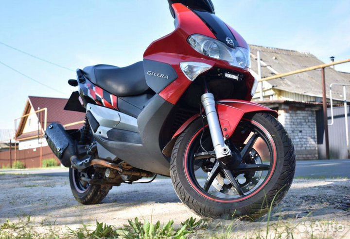 Максискутер Gilera Runner VXR 200 2010 г