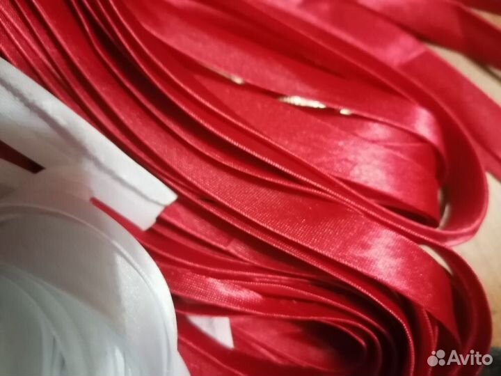 Бейка атласная