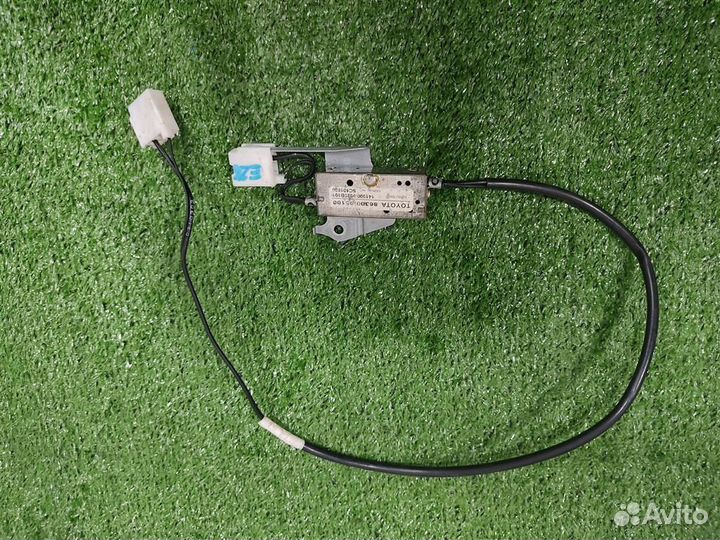 Усилитель антенны Toyota Avensis T25 2004