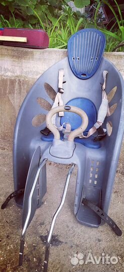 Велокресло с держалкой между ног