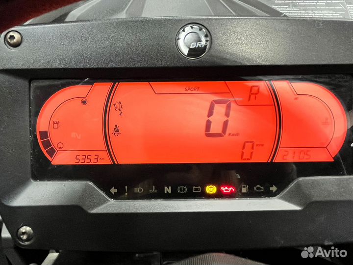 Квадроцикл CAN-AM maverick trail DPS 1000