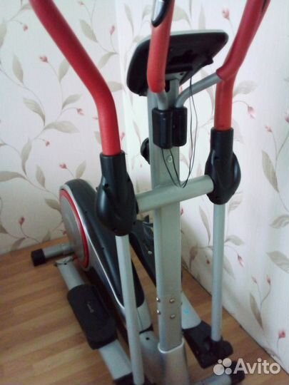 Эллиптический тренажер