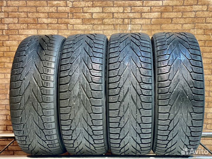 Nokian Tyres Hakkapeliitta R2 225/60 R17 103R