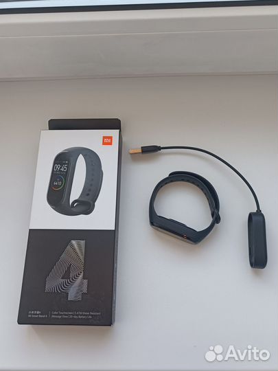 Фитнес браслет xiaomi mi band 4