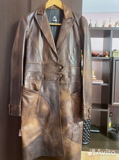 Тренчкот Versace xs