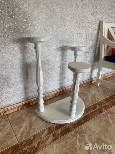 Подставка под цветы