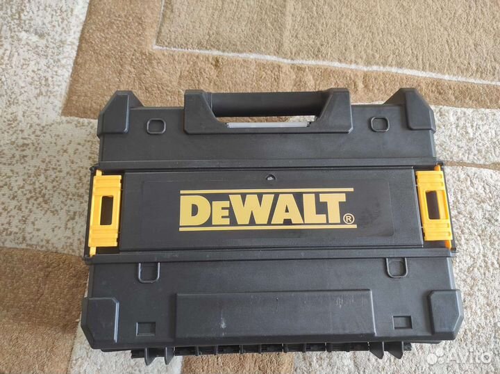 Гайковерт dewalt Ударный Новый