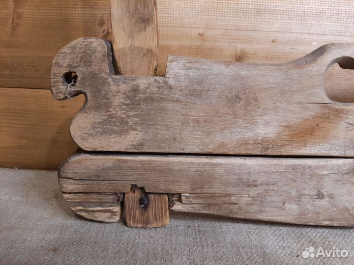 Набилка Резная с Конями и Календарём 19в 4