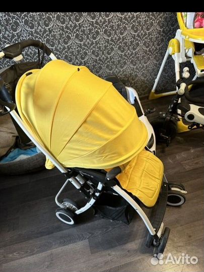 Прогулочная коляска